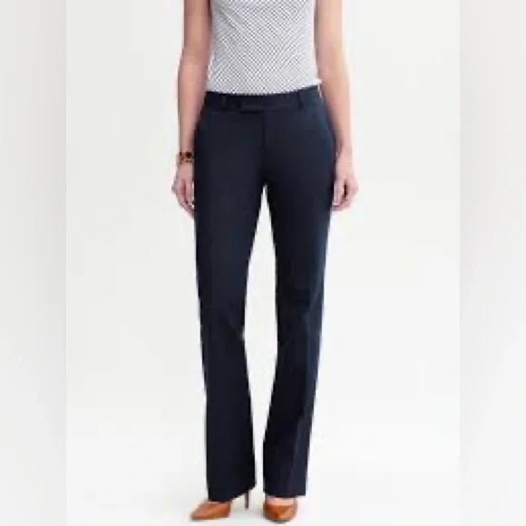 Banana Republic Martin Fit Stretch Suit Pant in Navy - Size 2 Petite - Picture 4 of 11